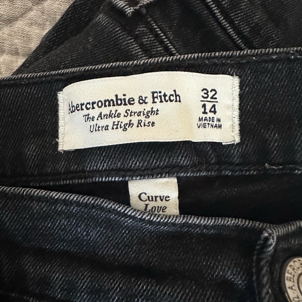 Abercrombie & Fitch Dark Wash Denim
